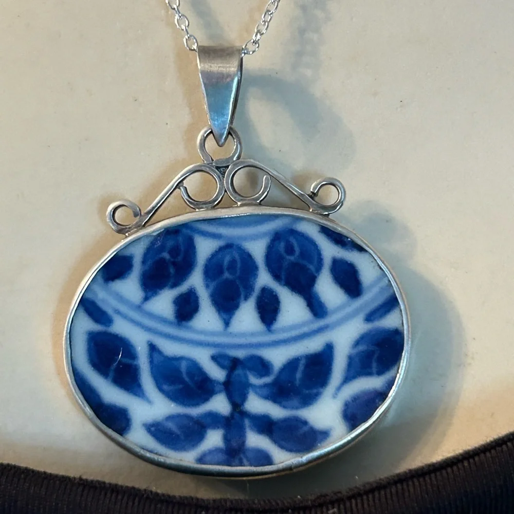 Vintage 925 Blue & White Porcelain Pendant Necklace